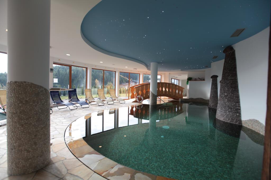 Hotel Belvedere Wellness & Family บาเซลกา ดิ ปีเน ภายนอก รูปภาพ
